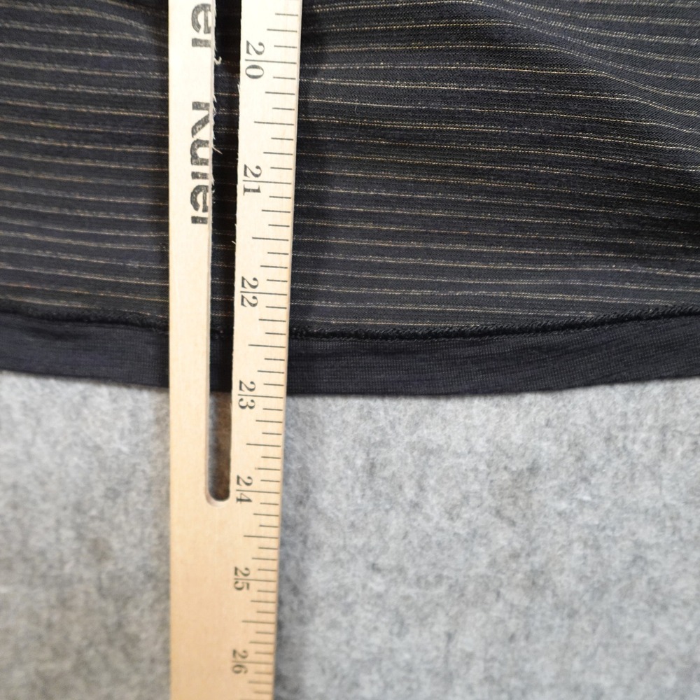 Lululemon Top Womens M/L? Crew Neck Long Sleeve Black Reversible Long Sleeve - Picture 5 of 9